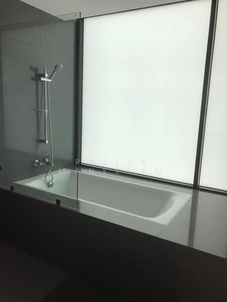 Noble Revo Silom, Bangkok, 88 Soi Surasak Surasak Road, Silom, Bang Rak, Bangkok, 2 Bedrooms, 65 sqm, Condo For Rent, by Rasita Maneelam, 500511408 - DDproperty.com
