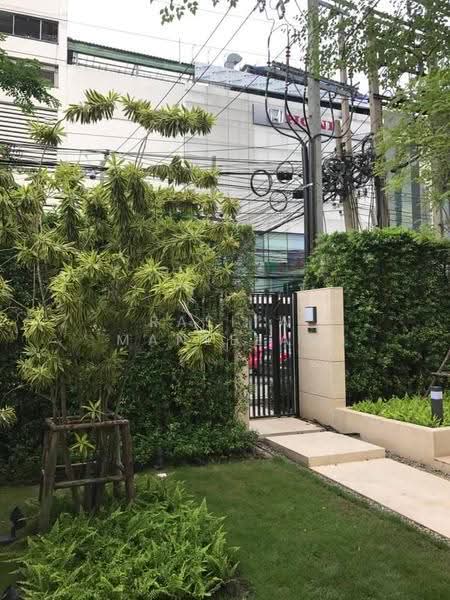 Noble Revo Silom, Bangkok, 88 Soi Surasak Surasak Road, Silom, Bang Rak, Bangkok, 2 Bedrooms, 65 sqm, Condo For Rent, by Rasita Maneelam, 500511408 - DDproperty.com