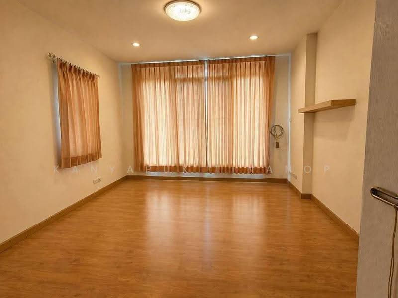 บ้าน 4-ห้องนอน, กรุงเทพ, ดอกไม้, ประเวศ, กรุงเทพ, 220 ตร.ม., บ้านเดี่ยว ขาย, โดย Kanyapuk Tinanop, 500511440 - DDproperty.com