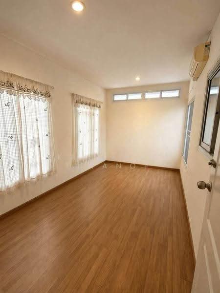 บ้าน 4-ห้องนอน, กรุงเทพ, ดอกไม้, ประเวศ, กรุงเทพ, 220 ตร.ม., บ้านเดี่ยว ขาย, โดย Kanyapuk Tinanop, 500511440 - DDproperty.com