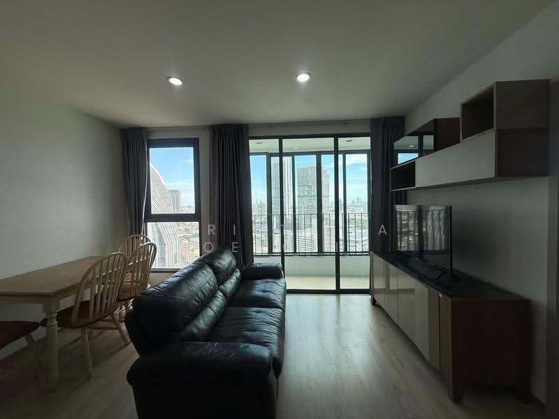 IDEO Q Chula - Samyan, Bangkok, 660-662 Rama 4 Road, Maha Phrutharam, Bang Rak, Bangkok, 2 Bedrooms, 50 sqm, Condo For Rent, by Narinthira Roengrit, 500511459 - DDproperty.com