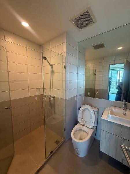 IDEO Q Chula - Samyan, Bangkok, 660-662 Rama 4 Road, Maha Phrutharam, Bang Rak, Bangkok, 2 Bedrooms, 50 sqm, Condo For Rent, by Narinthira Roengrit, 500511459 - DDproperty.com