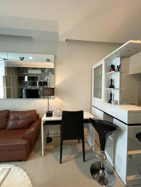 TC Green Rama 9, Bangkok, Rama 9 Road, Huai Khwang, Bangkok, 1 Bedroom, 40 sqm, Condo For Rent, by Rasita Maneelam, 500511462 - DDproperty.com