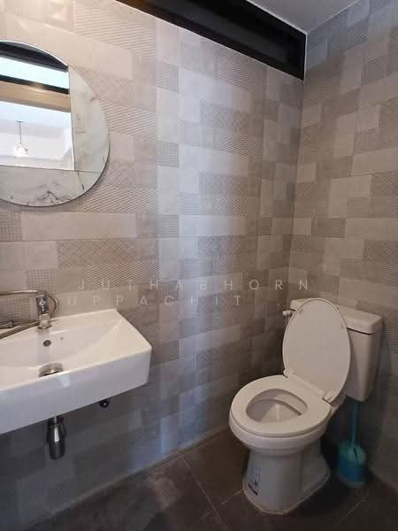 Rende Sukhumvit 23, Bangkok, Soi Sukhumvit 23, Khlong Tan Nua, Watthana, Bangkok, 3 Bedrooms, 312 sqm, Condo For Rent, by Juthabhorn Uppachit (Amy), 500511464 - DDproperty.com