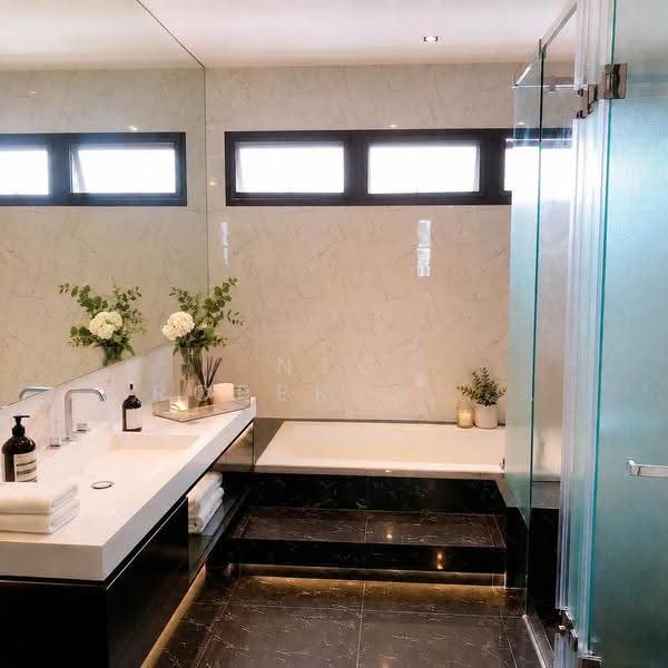 Landmark Ekamai-Ramindra, Bangkok, Sukhonthasawat Road, Lat Phrao, Bangkok, 3 Bedrooms, 224 sqm, Townhouse For Rent, by NTG Property House Co.,Ltd., 500511483 - DDproperty.com