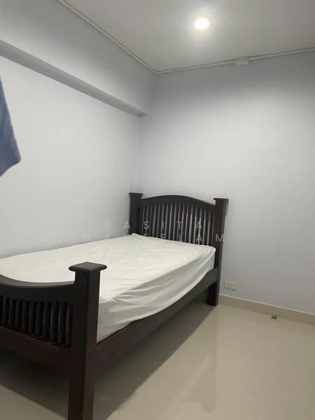 Thonglor Tower, Bangkok, Soi Thonglor, Sukhumvit 55 Road, Khlongtoei Nua, Watthana, Bangkok, 2 Bedrooms, 49 sqm, Condo For Rent, by Rasita Maneelam, 500511484 - DDproperty.com
