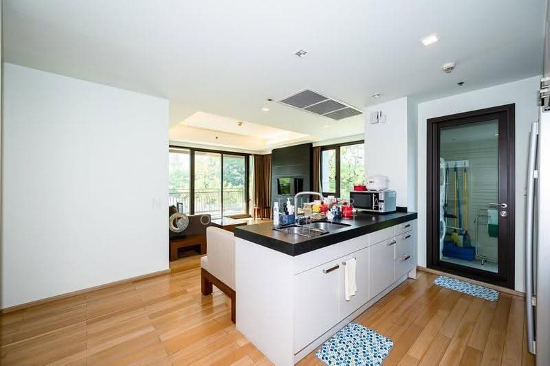 Prive by Sansiri, Bangkok, 68 Soi Ruamrudee, Wireless Road, Lumphini, Pathum Wan, Bangkok, 2 Bedrooms, 104 sqm, Condo For Rent, by Narinthira Roengrit, 500511525 - DDproperty.com