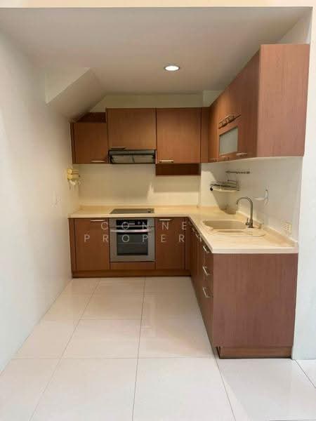 Baan Klang Krung Sathorn-Narathiwas : บ้านกลางกรุง สาทร-นราธิวาส, กรุงเทพ, 599 ถนนนนทรี, ช่องนนทรี, ยานนาวา, กรุงเทพ, 320 ตร.ม., ทาวน์เฮ้าส์ ให้เช่า, โดย Connex Property, 500511602 - DDproperty.com