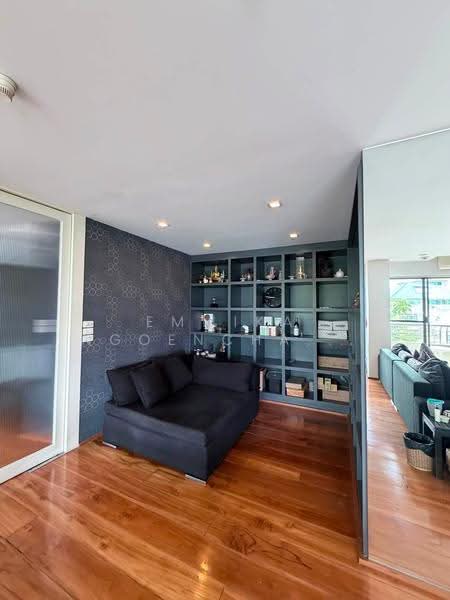Supreme Ville Condominium : สุพรีม วิลล์ คอนโดมิเนียม, กรุงเทพ, เย็นอากาศ, ทุ่งมหาเมฆ, สาทร, กรุงเทพ, 150 ตร.ม., คอนโด ให้เช่า, โดย Emmika Ngoencharoen, 500511609 - DDproperty.com