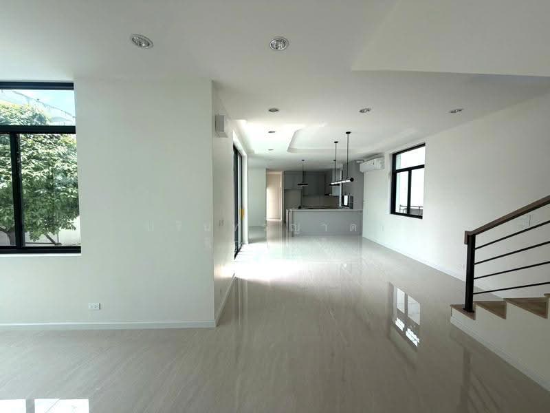House Bang Pho – MRT Bang Pho 450 m, Bangkok, Bang Sue, Bangkok, 5 Bedrooms, 300 sqm, Single Detached House For Rent, by ปรินทร์ญาดา ชิณโชติ, 500511611 - DDproperty.com