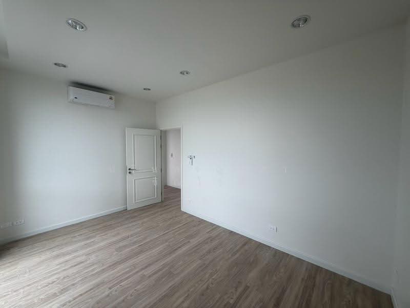 House Bang Pho – MRT Bang Pho 450 m, Bangkok, Bang Sue, Bangkok, 5 Bedrooms, 300 sqm, Single Detached House For Rent, by ปรินทร์ญาดา ชิณโชติ, 500511611 - DDproperty.com