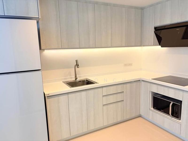 Siri Place Pattanakarn, Bangkok, 207 Soi Chaloem Prakiat Rama 9, Dok Mai, Prawet, Bangkok, 3 Bedrooms, 130 sqm, Townhouse For Rent, by Thiti Boonchurn, 500511629 - DDproperty.com