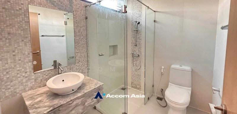 Private Swimming Pool 4 Bedrooms House for Rent in Sukhumvit, Bangkok near BTS Ekkamai, bangkok, Khlong Tan Nua, Watthana, Bangkok, 4 Bedrooms, 380 sqm, Single Detached House For Rent, by Accom Asia, 500511645 - DDproperty.com