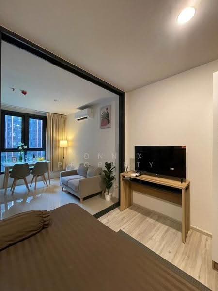 XT Huaikhwang, Bangkok, 244 Ratchadaphisek Road, Huai Khwang, Bangkok, 1 Bedroom, 29 sqm, Condo For Rent, by Connex Property, 500511648 - DDproperty.com