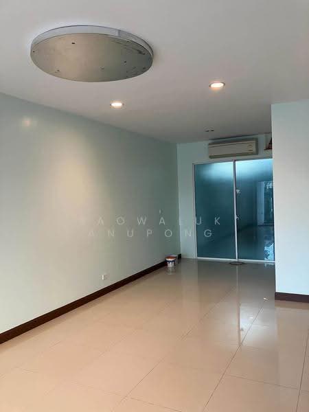 Baan Klang Muang S-Sense Srinakarin, Bangkok, Srinakarin Road, Nong Bon, Prawet, Bangkok, 3 Bedrooms, 170 sqm, Townhouse For Sale, by Saowaluk Anupong, 500511694 - DDproperty.com