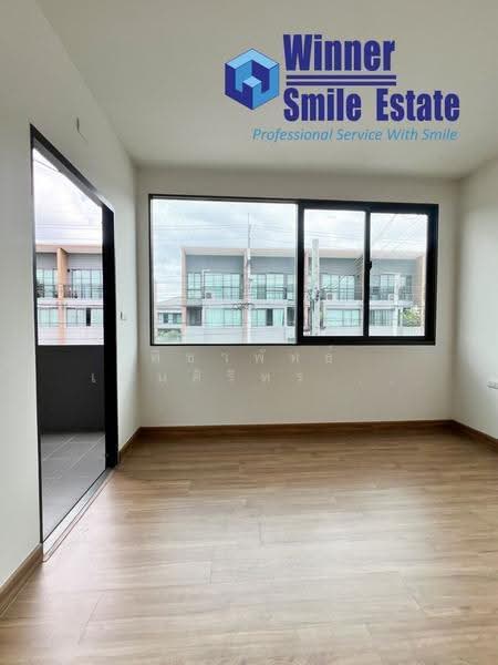 Baan Klang Muang Sukhumvit-Onnut : บ้านกลางเมือง สุขุมวิท อ่อนนุช, กรุงเทพ, Soi On Nut 70/1, ประเวศ, กรุงเทพ, 142 ตร.ม., ทาวน์เฮ้าส์ ขาย, โดย พิชาพัทธ์ เพิ่มศิริทรงรัฐ (คุณพิชา), 500511720 - DDproperty.com