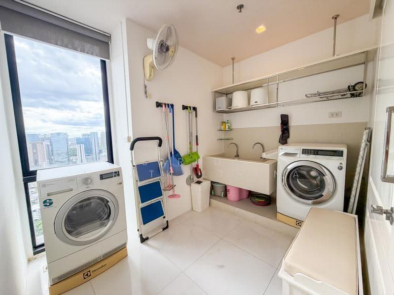The Issara Ladprao, Bangkok, 296 Ladpao Road, Jom Phon, Chatuchak, Bangkok, 2 Bedrooms, 139 sqm, Condo For Sale, by Saruda Jiratkulthana, 500511737 - DDproperty.com