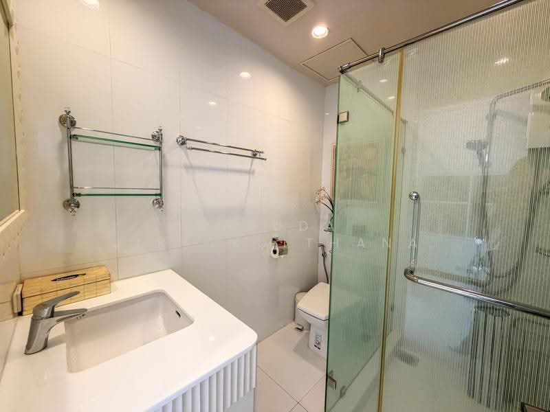 The Issara Ladprao, Bangkok, 296 Ladpao Road, Jom Phon, Chatuchak, Bangkok, 2 Bedrooms, 139 sqm, Condo For Sale, by Saruda Jiratkulthana, 500511737 - DDproperty.com
