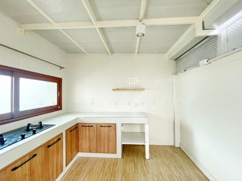 ไม่พบโครงการ, Bangkok, ประชาชื่น, Thung Song Hong, Lak Si, Bangkok, 3 Bedrooms, 250 sqm, Single Detached House For Rent, by ณัฐพงศ์ สุนทรอรุณ, 500511746 - DDproperty.com