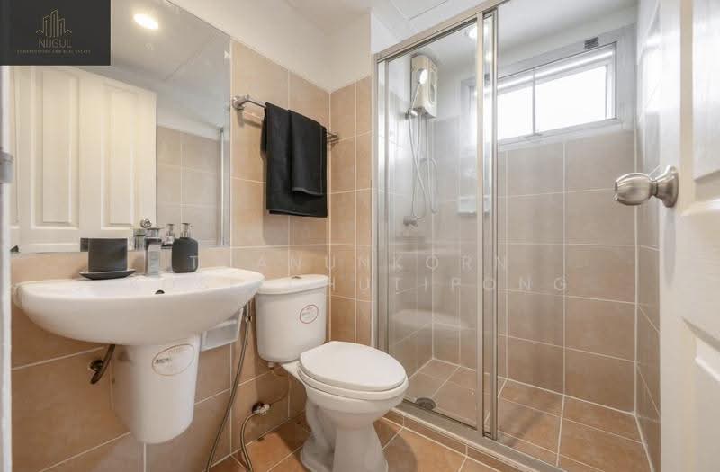 @City Condominium, Bangkok, 169 Sukhumvit Road, Bang Chak, Phra Khanong, Bangkok, 1 Bedroom, 42 sqm, Condo For Sale, by Thanunkorn Kositchutipong, 500511750 - DDproperty.com