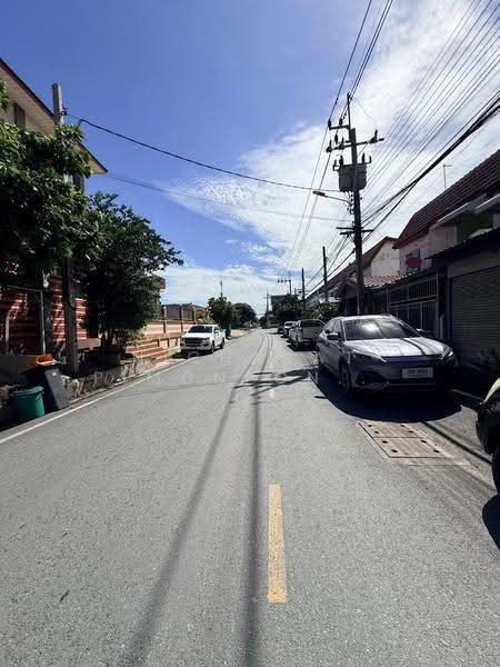Buathong Thani : บัวทองธานี, นนทบุรี, ซอย หมู่บ้านบัวทองธานี, บางบัวทอง, นนทบุรี, 250 ตร.ม., ทาวน์เฮ้าส์ ขาย, โดย NICHARAT PIMONPONGVUT, 500511794 - DDproperty.com