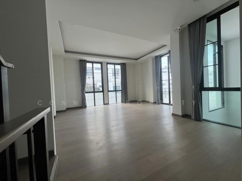 The Master Ekkamai-Sukhonthasawat, Bangkok, Lat Phrao, Bangkok, 3 Bedrooms, 409 sqm, Single Detached House For Rent, by Connex Property, 500511806 - DDproperty.com