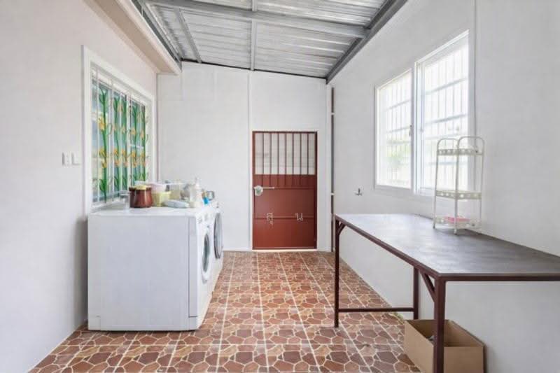 ไม่พบโครงการ, Nakhon Ratchasima, วัดถนนหัก, Nong Chabok, Muang Nakhon Ratchasima, Nakhon Ratchasima, 3 Bedrooms, 320 sqm, Single Detached House For Rent, by ณัฐพงศ์ สุนทรอรุณ, 500511857 - DDproperty.com