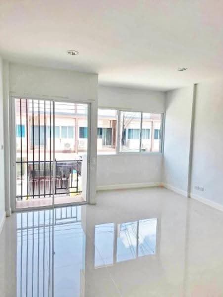 ไม่พบโครงการ, Pathum Thani, นิมิตรใหม่, Lam Luk Ka, Pathum Thani, 2 Bedrooms, 100 sqm, Townhouse For Rent, by ณัฐพงศ์ สุนทรอรุณ, 500511868 - DDproperty.com