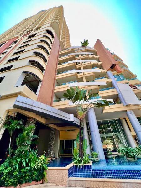 Sukhumvit City Resort, Bangkok, 51 Soi Sukhumvit 11, Khlongtoei Nua, Watthana, Bangkok, 1 Bedroom, 64 sqm, Condo For Sale, by Nicha Na Lampang, 500511905 - DDproperty.com