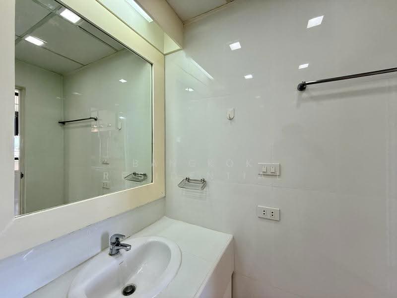 The Prestige 49 Condominium, Bangkok, Sukhumvit, Khlong Tan Nua, Watthana, Bangkok, 2 Bedrooms, 186 sqm, Condo For Rent, by Bangkok Residential, 500511933 - DDproperty.com