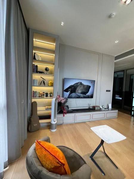 28 Chidlom, Bangkok, 28 Chit Lom Alley, Lumphini, Pathum Wan, Bangkok, 2 Bedrooms, 69 sqm, Condo For Rent, by Tanapat Jitwatcharakomol, 500511946 - DDproperty.com