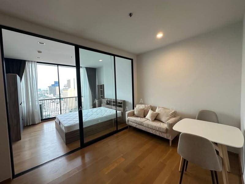 Noble Revo Silom, Bangkok, 88 Soi Surasak Surasak Road, Silom, Bang Rak, Bangkok, 1 Bedroom, 34 sqm, Condo For Rent, by Tanapat Jitwatcharakomol, 500511951 - DDproperty.com