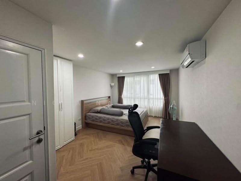 Baan Siri Sathorn Suanplu, Bangkok, 33 Nanglinchi, Thung Maha Mek, Sathon, Bangkok, 2 Bedrooms, 82 sqm, Condo For Sale, by Nicha Na Lampang, 500511999 - DDproperty.com