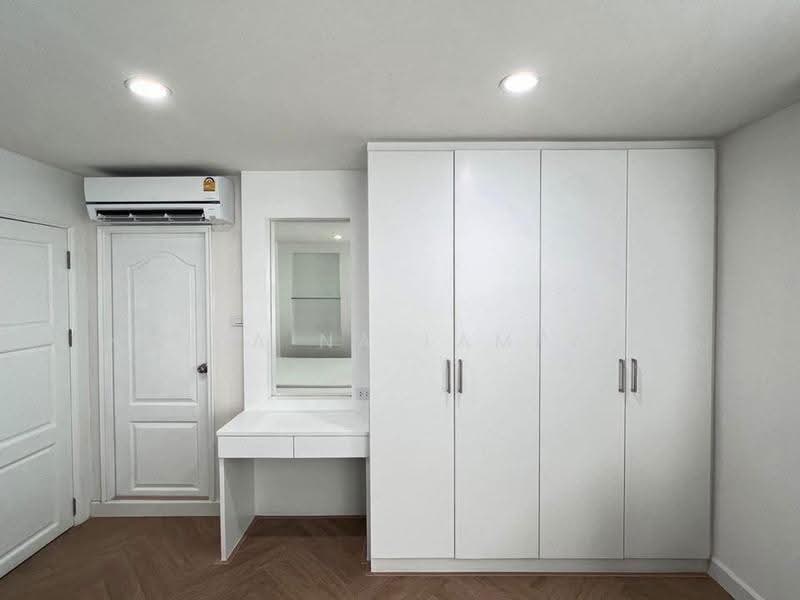 Baan Siri Sathorn Suanplu, Bangkok, 33 Nanglinchi, Thung Maha Mek, Sathon, Bangkok, 2 Bedrooms, 82 sqm, Condo For Sale, by Nicha Na Lampang, 500511999 - DDproperty.com