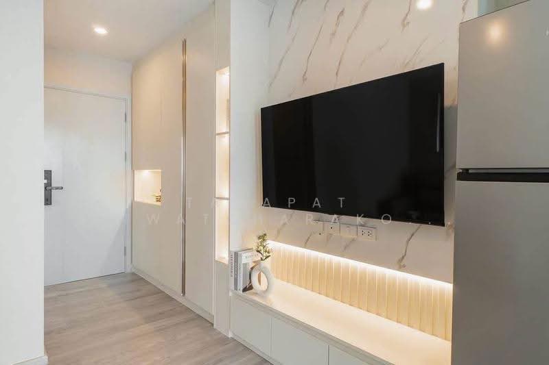 Regent Home Bangna, Bangkok, Sanphawut Road, Bang Na Tai, Bang Na, Bangkok, 2 Bedrooms, 56 sqm, Condo For Rent, by Tanapat Jitwatcharakomol, 500512011 - DDproperty.com