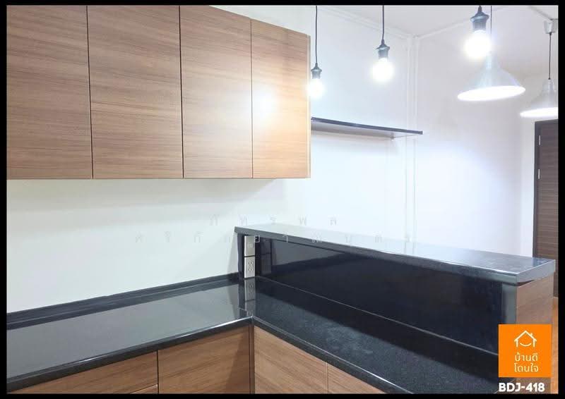 Supalai Park Ekkamai-Thonglor, Bangkok, Petchaburi Road, Bang Kapi, Huai Khwang, Bangkok, 2 Bedrooms, 68 sqm, Condo For Sale, by ภัทรพล ศรีกัลยาณบุตร, 500512023 - DDproperty.com