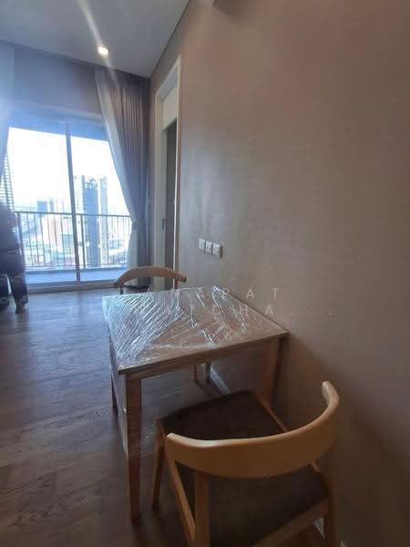 The Saint Residences Ladprao, Bangkok, 588 Vibhavadi-Rangsit Road, Jom Phon, Chatuchak, Bangkok, 1 Bedroom, 36 sqm, Condo For Rent, by Tanapat Jitwatcharakomol, 500512024 - DDproperty.com