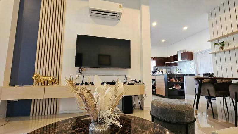 Sabai Home 8 (Chon Buri), Chon Buri (Pattaya), Poong, Bang Lamung (Pattaya), Chon Buri (Pattaya), 3 Bedrooms, 170 sqm, Single Detached House For Sale, by ภัทรนัน อิศรางกูร ณ อยุธยา, 500512078 - DDproperty.com