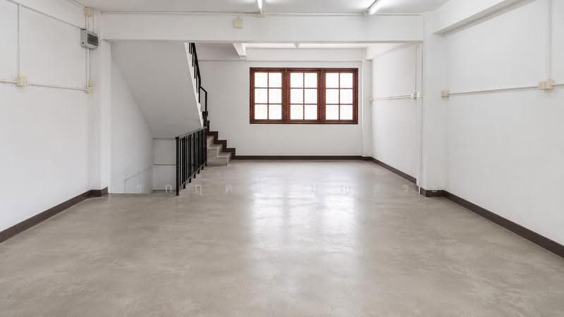 ตึก 3 ชั้น 1 คูหา ซอยเพชรเกษม 48, Bangkok, เพชรเกษม 48, Bang Duan, Phasi Charoen, Bangkok, , 200 sqm, Shophouse For Sale, by กรกฤตย์ บุญสระ, 500512081 - DDproperty.com