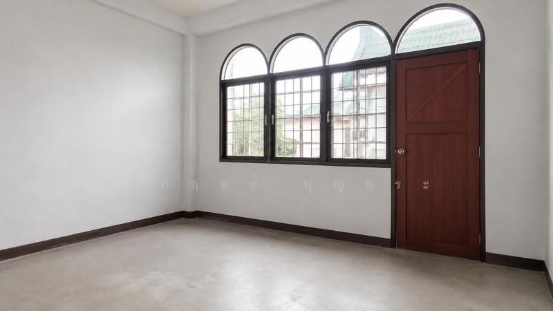 ตึก 3 ชั้น 1 คูหา ซอยเพชรเกษม 48, Bangkok, เพชรเกษม 48, Bang Duan, Phasi Charoen, Bangkok, , 200 sqm, Shophouse For Sale, by กรกฤตย์ บุญสระ, 500512081 - DDproperty.com