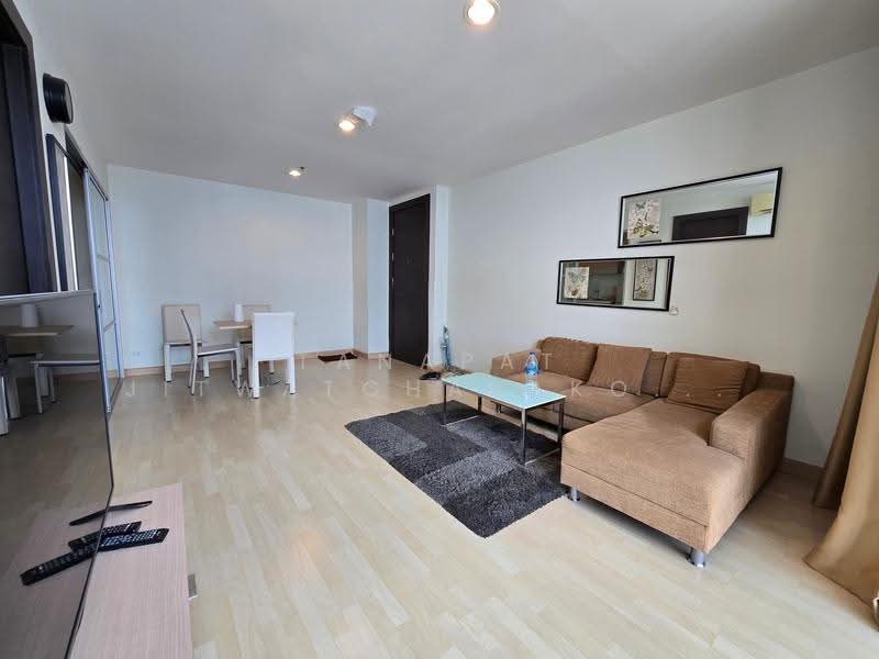 Rhythm Ratchada, Bangkok, 558 Ratchadaphisek Road, Samsen Nok, Huai Khwang, Bangkok, 1 Bedroom, 51 sqm, Condo For Rent, by Tanapat Jitwatcharakomol, 500512088 - DDproperty.com