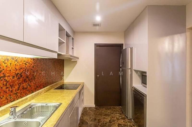 Supreme Ville Condominium, Bangkok, Yenakat, Thung Maha Mek, Sathon, Bangkok, 3 Bedrooms, 142 sqm, Condo For Sale, by Nicha Na Lampang, 500512092 - DDproperty.com