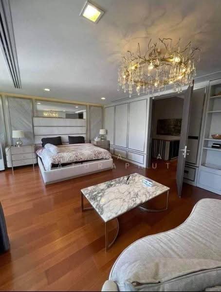 Quarter 31, Bangkok, 333 Soi Sukhumvit 31, Khlong Tan Nua, Watthana, Bangkok, 4 Bedrooms, 425 sqm, Townhouse For Rent, by Yaninatta Jaturaphut, 500512094 - DDproperty.com