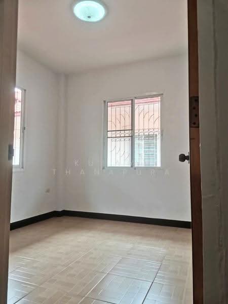 2-Story House 38.5 sq.w, Rung Rueang 4 Village, T. Mak Khaeng, A. Mueang, Udon Thani, ถ.พรหมประกาย, Mak Khaeng, Muang Udon Thani, Udon Thani, 3 Bedrooms, 150 sqm, Single Detached House For Sale, by Kulaya Thanapura, 500512136 - DDproperty.com