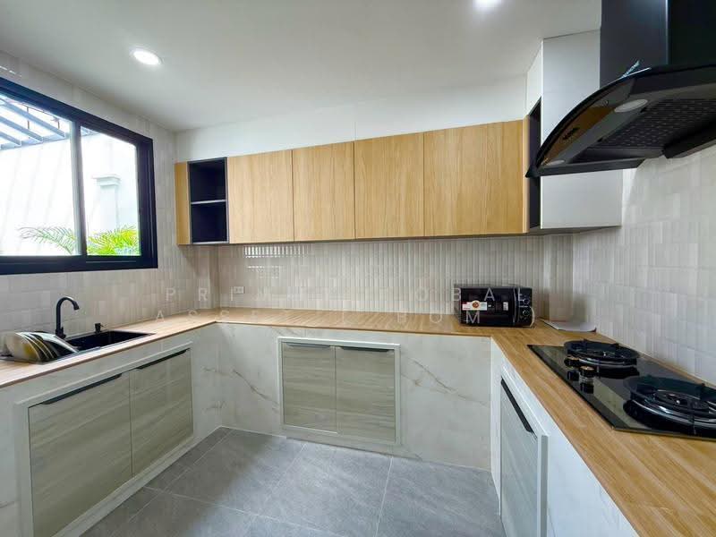 Villa wichit, Phuket, Wichit, Muang Phuket, Phuket, 3 Bedrooms, 340 sqm, Villa For Rent, by Prime Global Asset ( Bom ), 500512139 - DDproperty.com