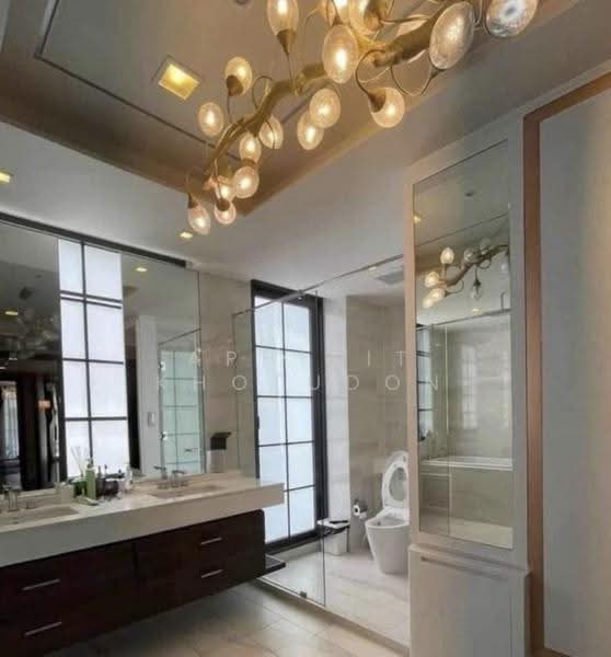 Quarter 31, Bangkok, 333 Soi Sukhumvit 31, Khlong Tan Nua, Watthana, Bangkok, 4 Bedrooms, 425 sqm, Townhouse For Rent, by Aphisit Khotudon, 500512150 - DDproperty.com