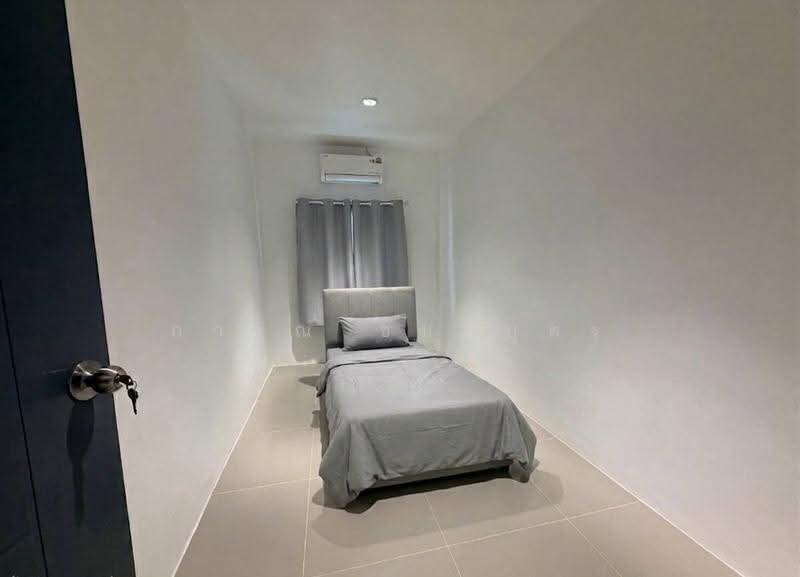 ซอยวชิรธรรมสาธิต 57 แยก 18, Bangkok, Bang Chak, Phra Khanong, Bangkok, 3 Bedrooms, 350 sqm, Townhouse For Rent, by การุณ ชมภูบุตร, 500512153 - DDproperty.com