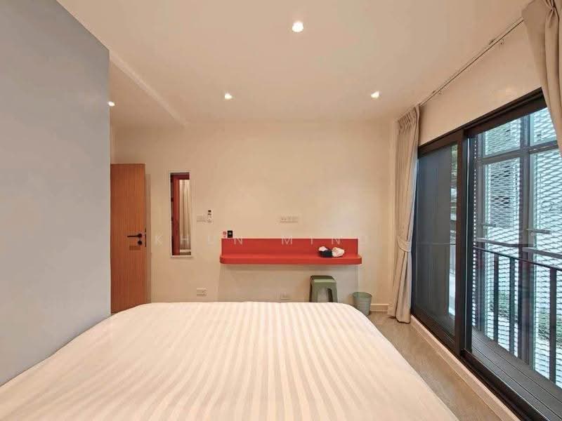 For Rent: Townhouse on Sukhumvit 44/1 | 1 Min to BTS Phra Khanong(SPSMG183), Bangkok, สุขุมวิท 44/1, Phra Kanong, Khlong Toei, Bangkok, 4 Bedrooms, 141 sqm, Townhouse For Rent, by Khun Ming, 500512160 - DDproperty.com
