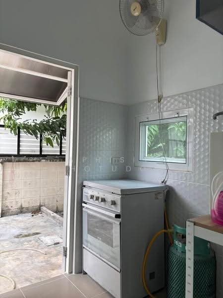 undefined, Bangkok, Lat Krabang, Lat Krabang, Bangkok, 3 Bedrooms, 150 sqm, Single Detached House For Rent, by Aphisit Khotudon, 500512162 - DDproperty.com