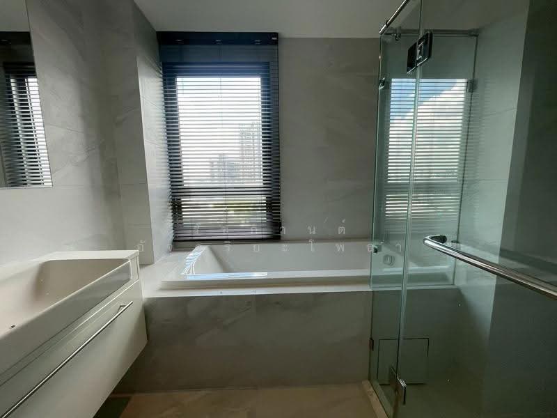 Rhythm Ekkamai, Bangkok, 11 Soi Sukhumvit 63, Khlongtoei Nua, Watthana, Bangkok, 2 Bedrooms, 71 sqm, Condo For Rent, by รัชกานต์ อัจฉริยะโพธา, 500512175 - DDproperty.com